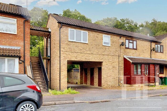 1 Bedroom Maisonette To Rent In Woodcourt, Crawley, RH11