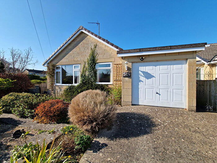 3 Bedroom Detached Bungalow For Sale In Kennedy Avenue, Whitley, SN12