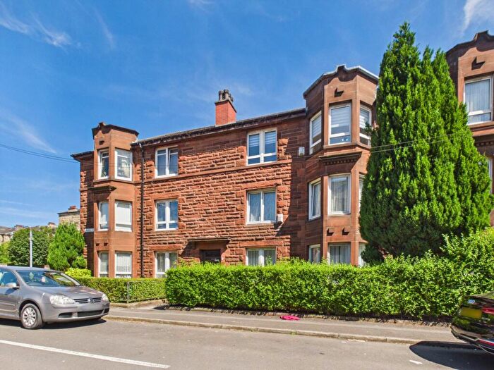 2 Bedroom Flat For Sale In Ardbeg Street, Govanhill, G42