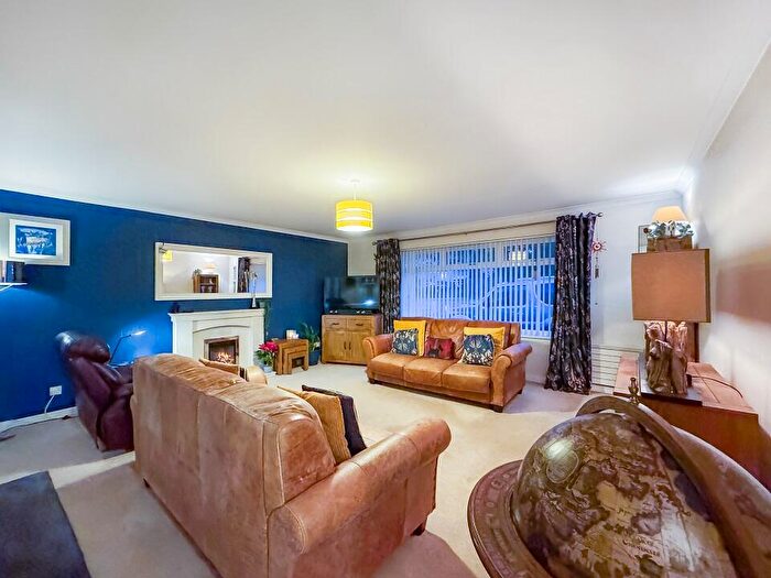 2 Bedroom Detached Bungalow For Sale In Oakdene, Deanery Brae, Oban, Argyll, PA34