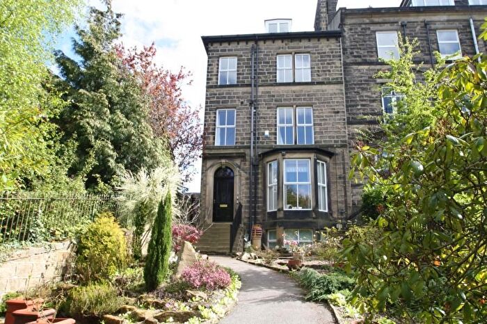 2 Bedroom Property To Rent In Crossbeck Road, Ilkley, LS29