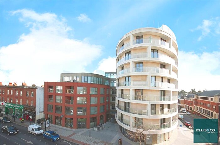 1 Bedroom Apartment To Rent In Regents Park Road, Finchley, N3