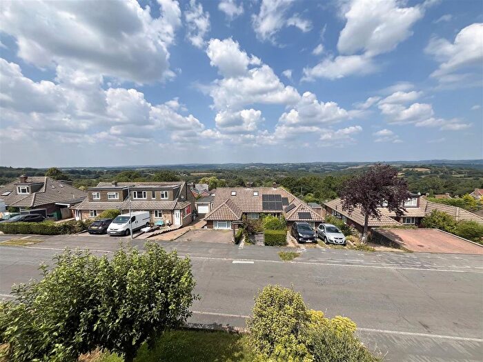 3 Bedroom Detached House For Sale In Broad View, Heathfield, TN21