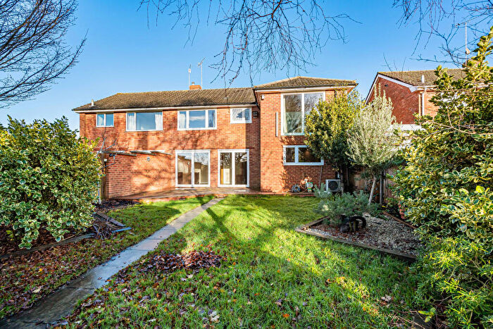 5 Bedroom Semi-Detached House To Rent In Shelley Road, East Grinstead, West Sussex, RH19