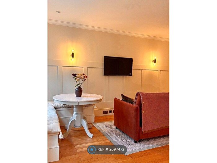 1 Bedroom Flat To Rent In Coleridge Gardens, London, SW10