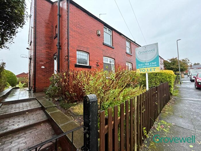 3 Bedroom Semi-Detached House To Rent In Oaks Avenue, Bolton, BL2