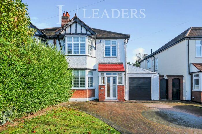 4 Bedroom Semi-Detached House To Rent In Valley Road, Bromley BR2