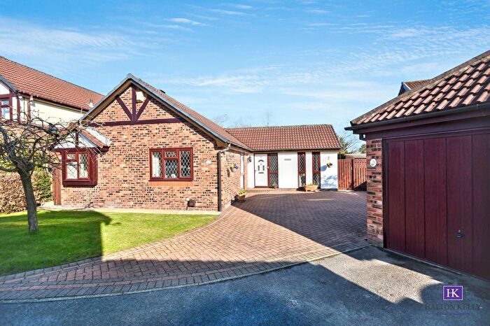 4 Bedroom Detached Bungalow For Sale In Ward Close, Great Sankey, WA5