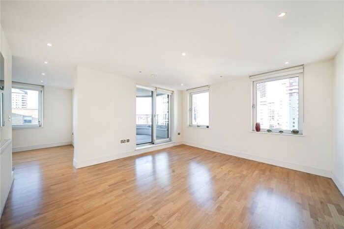 3 Bedroom Flat To Rent In Indescon Square, London, E14
