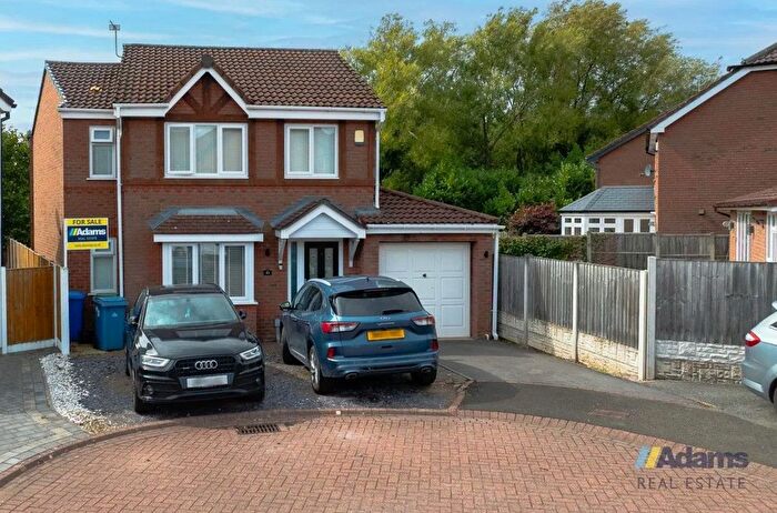 4 Bedroom Detached House For Sale In Finsbury Park, Farnworth, Widnes, WA8