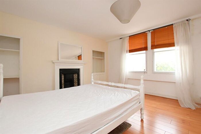 2 Bedroom Flat To Rent In Walcot Buildings, Bath, BA1