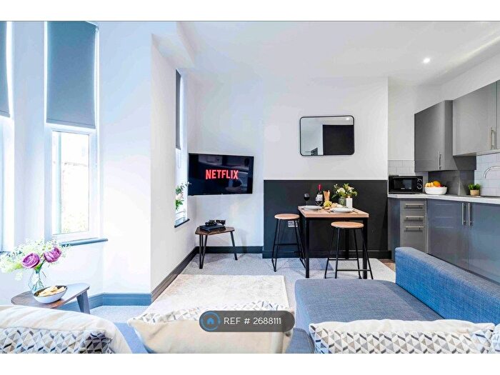 2 Bedroom Flat To Rent In Nottingham, Nottingham, NG7