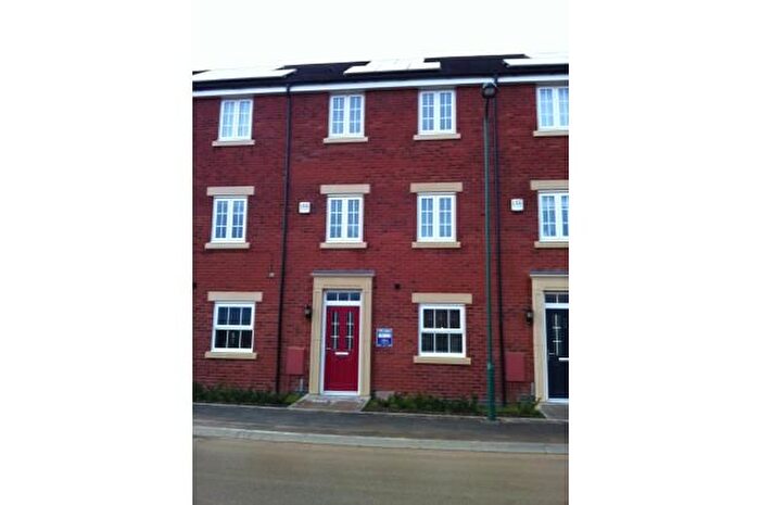 4 Bedroom Terraced House To Rent In Jupiter Avenue, Peterborough, PE2