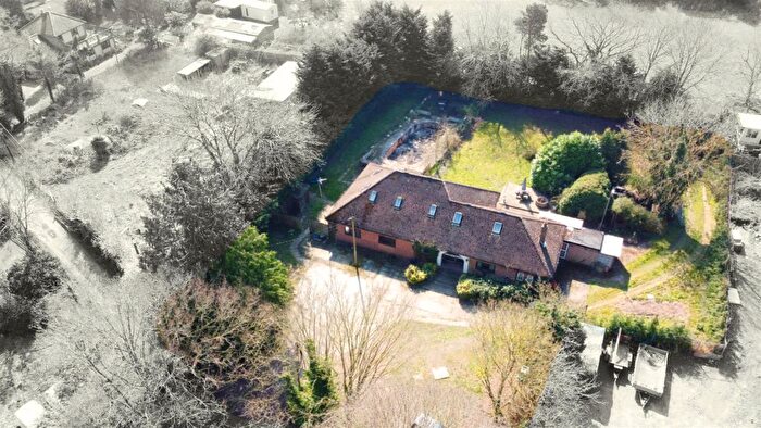 7 Bedroom Detached House For Sale In East End, East Bergholt, Colchester, CO7