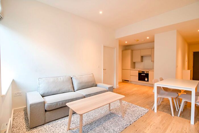 1 Bedroom Flat To Rent In York Place, Leeds, LS1