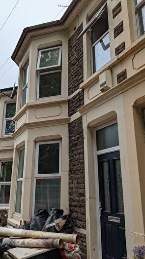 5 Bedroom Terraced House To Rent In Myrtle Road Ref, BS2
