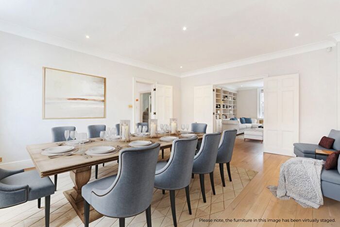 4 Bedroom Flat To Rent In Eaton Place, Belgravia, SW1X