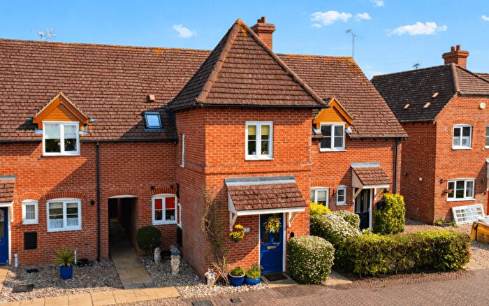 3 Bedroom Mews For Sale In Hay Wains, Woolmer Green, Knebworth, SG3