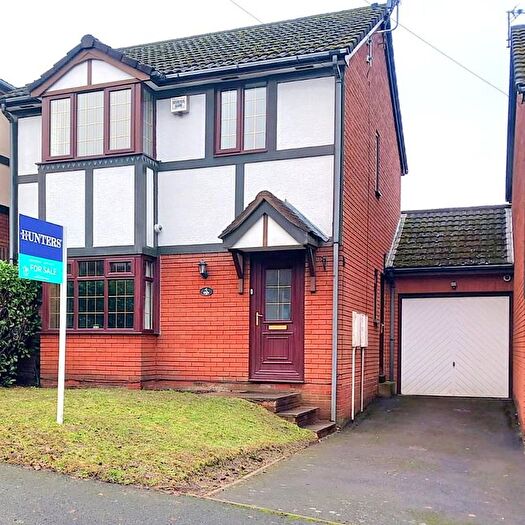 3 Bedroom Property To Rent In Tyzack Close, Brierley Hill, DY5