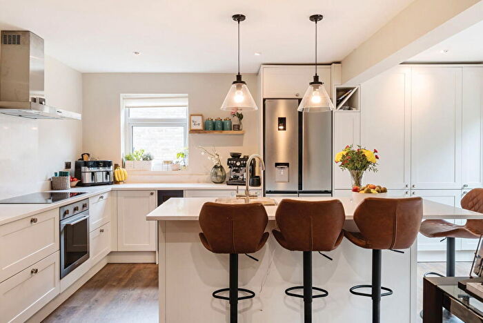 3 Bedroom Semi-Detached Bungalow For Sale In Wellfields Drive, Bridport, DT6