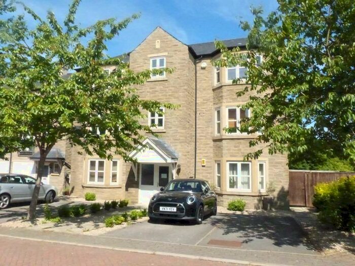 2 Bedroom Flat To Rent In Low Beck, Ilkley, LS29