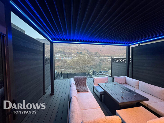 1 Bedroom Terraced House For Sale In North Road, Ferndale, CF43