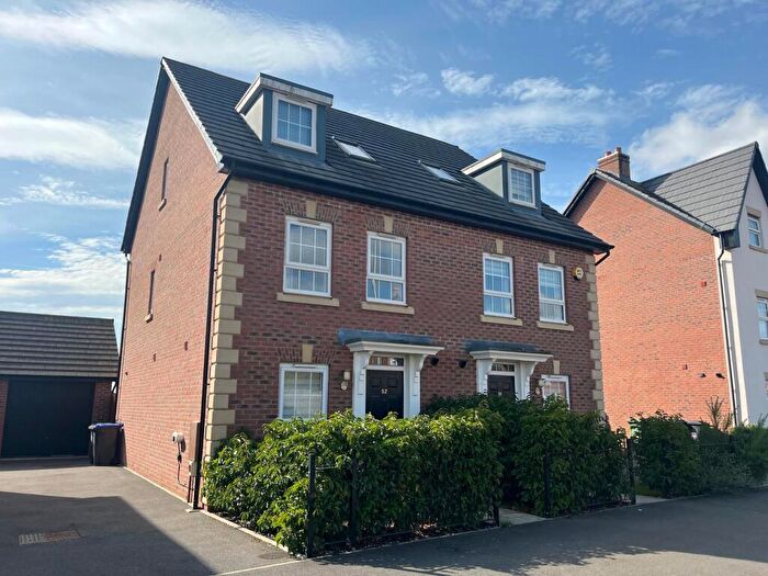 4 Bedroom House To Rent In Vickers Way, Warwick, CV34