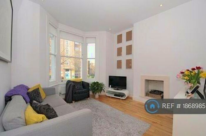 1 Bedroom Flat To Rent In Avenell Road, London, N5