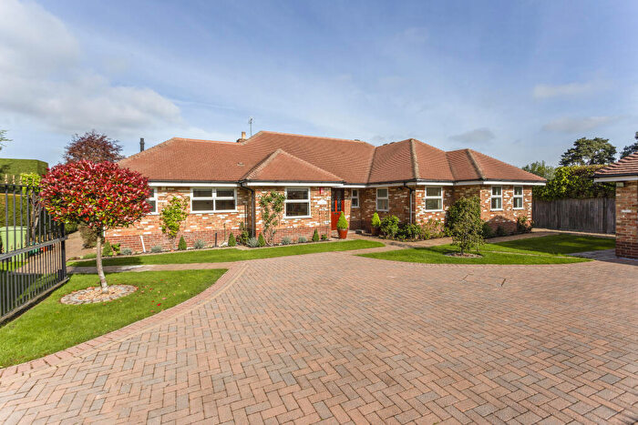 4 Bedroom Detached Bungalow For Sale In Balcarras Gardens, Cheltenham, GL53