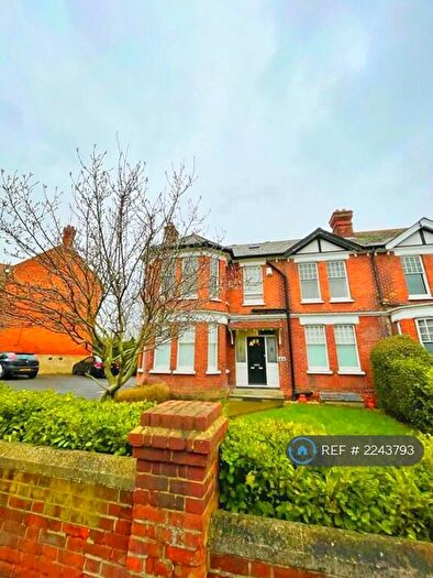 1 Bedroom Flat To Rent In College Road, Maidstone, ME15