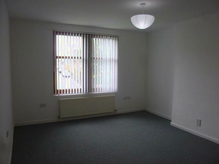 1 Bedroom Flat To Rent In D Clepington Road, DD3