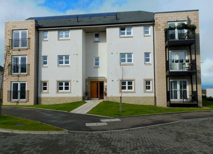 1 Bedroom Ground Flat To Rent In James Young Avenue, Uphall Station, EH54