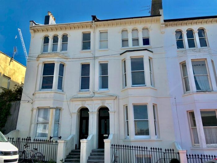 1 Bedroom Flat To Rent In Abbey Road, Brighton, BN2