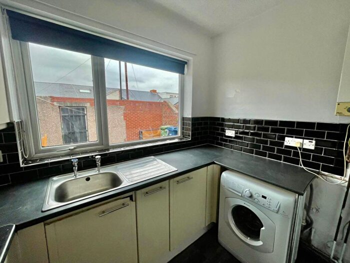 2 Bedroom Flat To Rent In Carley Road, Sunderland, SR5