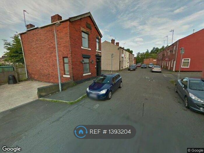 2 Bedroom Terraced House To Rent In Shaw Street, Rochdale, OL12