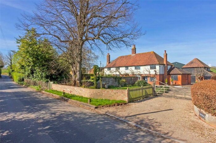 5 Bedroom Detached House For Sale In Wrens Road, Bredgar, Sittingbourne, ME9