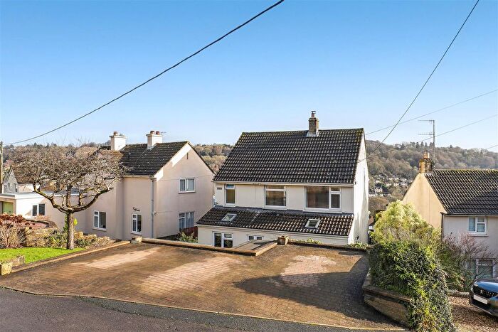 4 Bedroom Detached House For Sale In Moffatt Road, Nailsworth, Stroud, GL6