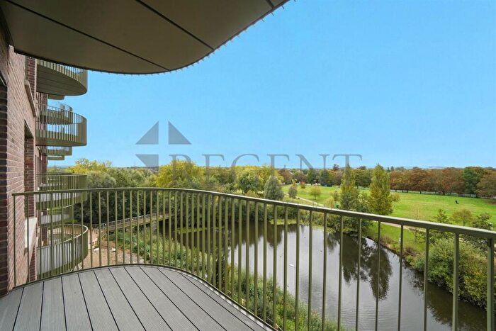 2 Bedroom Apartment To Rent In Cairncross House, Kidbrooke Village, SE3