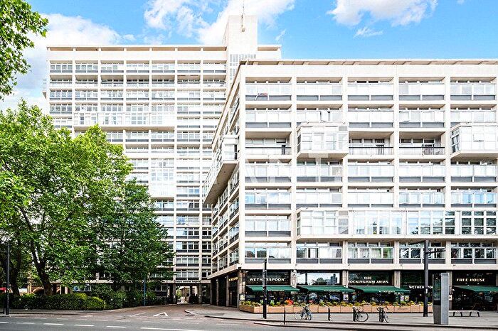 2 Bedroom Flat For Sale In Metro Central Heights, Newington Causeway, Southwark, London, SE1