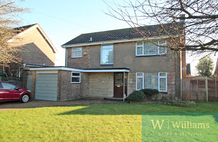 4 Bedroom Detached House For Sale In River View, East Cowes, PO32