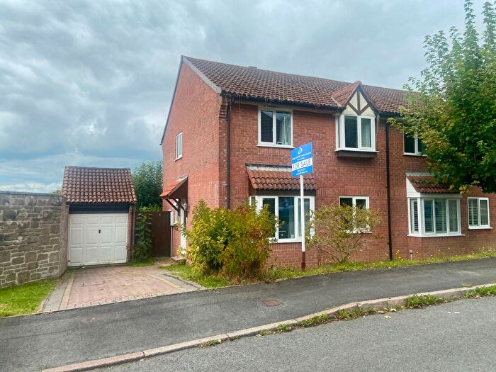 4 Bedroom Semi-Detached House For Sale In Chestnut Drive, Newton Abbot, TQ12