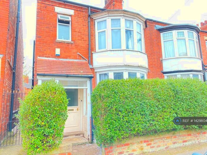 4 Bedroom Terraced House To Rent In Wellesley Avenue, Hull, HU6