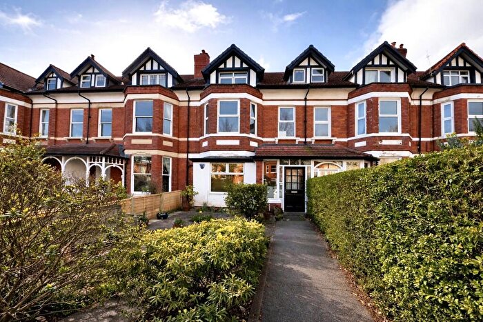 2 Bedroom Apartment For Sale In Victoria Drive, West Kirby, Wirral, Merseyside, CH48