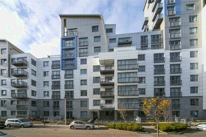 3 Bedroom Flat To Rent In Western Harbour Midway, Edinburgh, EH6