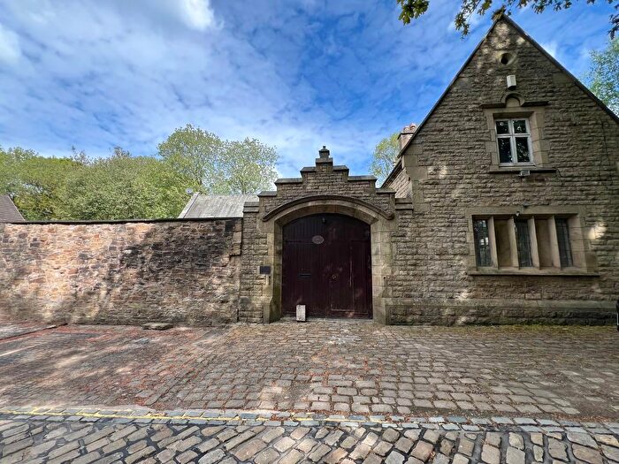 5 Bedroom Detached House To Rent In Heaton Grange Cottage, Heaton Grange, Heaton, Bolton, BL1