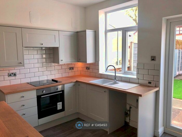 2 Bedroom Terraced House To Rent In Napier Street, Stockport, SK7