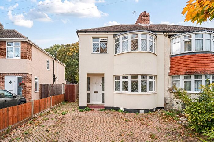 3 Bedroom Semi Detached House For Sale In Ryecroft Road, Petts Wood, Orpington, BR5