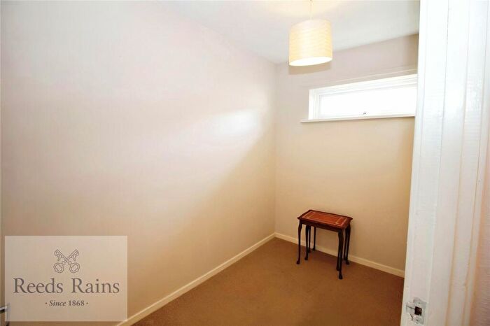 3 Bedroom Bungalow For Sale In Combe Drive, Newcastle Upon Tyne, Tyne And Wear, NE15