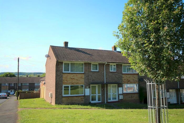 2 Bedroom End Of Terrace House For Sale In Rentain Road, Chartham, Canterbury, CT4