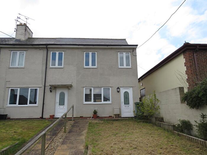 2 Bedroom House To Rent In London Road, Chippenham, SN15